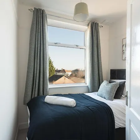 Ivy House - 3 Bedroom House - Contractor * Bristol