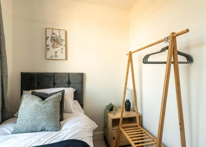 Ivy House - 3 Bedroom House - Contractor Hébergement de vacances Bristol